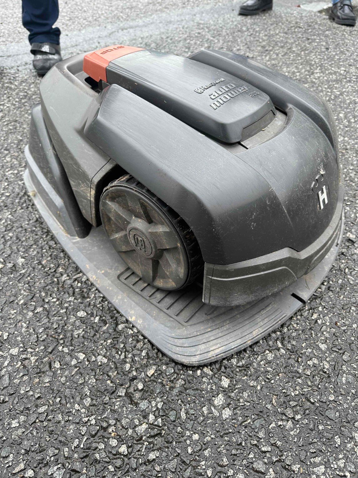 Robot de tonte Husqvarna Automower 308