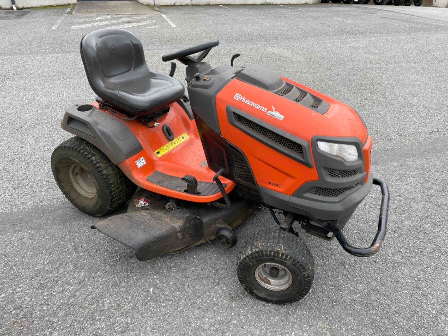 Tondeuse autoportée Husqvarna TS243T