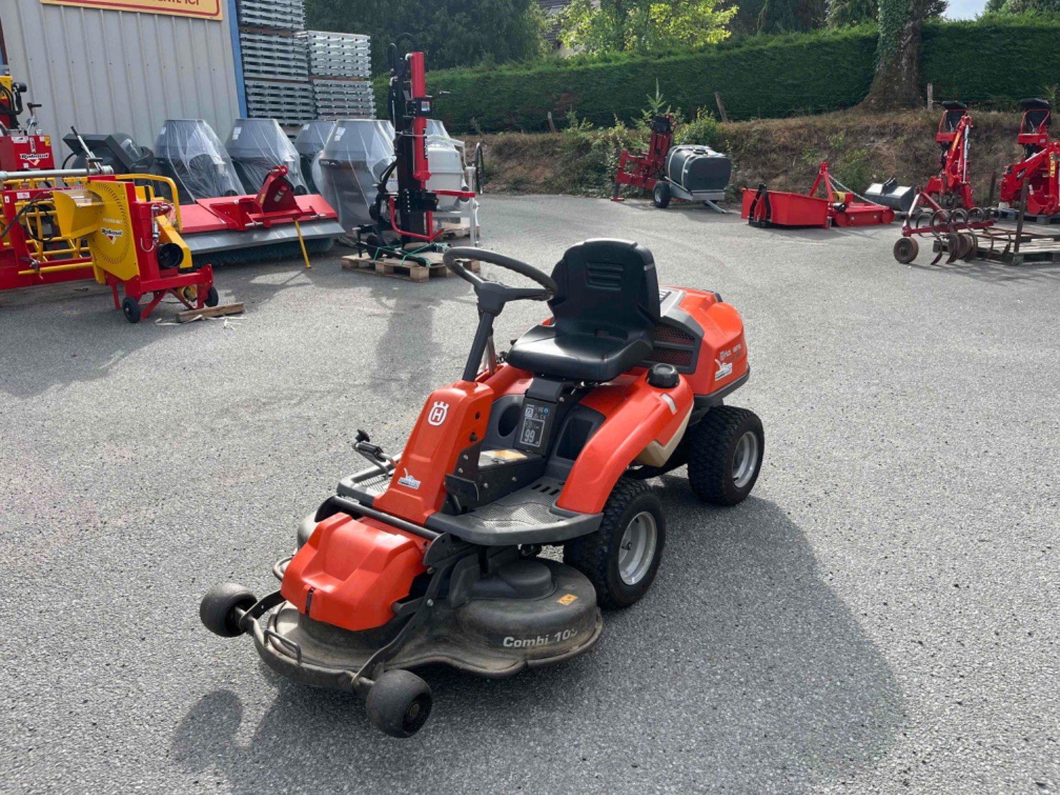 Tondeuse autoportée Husqvarna RIDER216