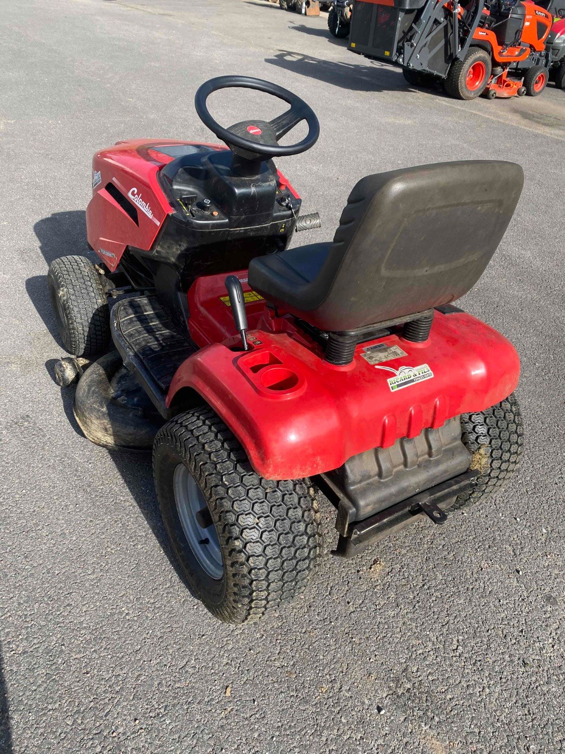 Tondeuse autoportée Colombia PL2108HKT
