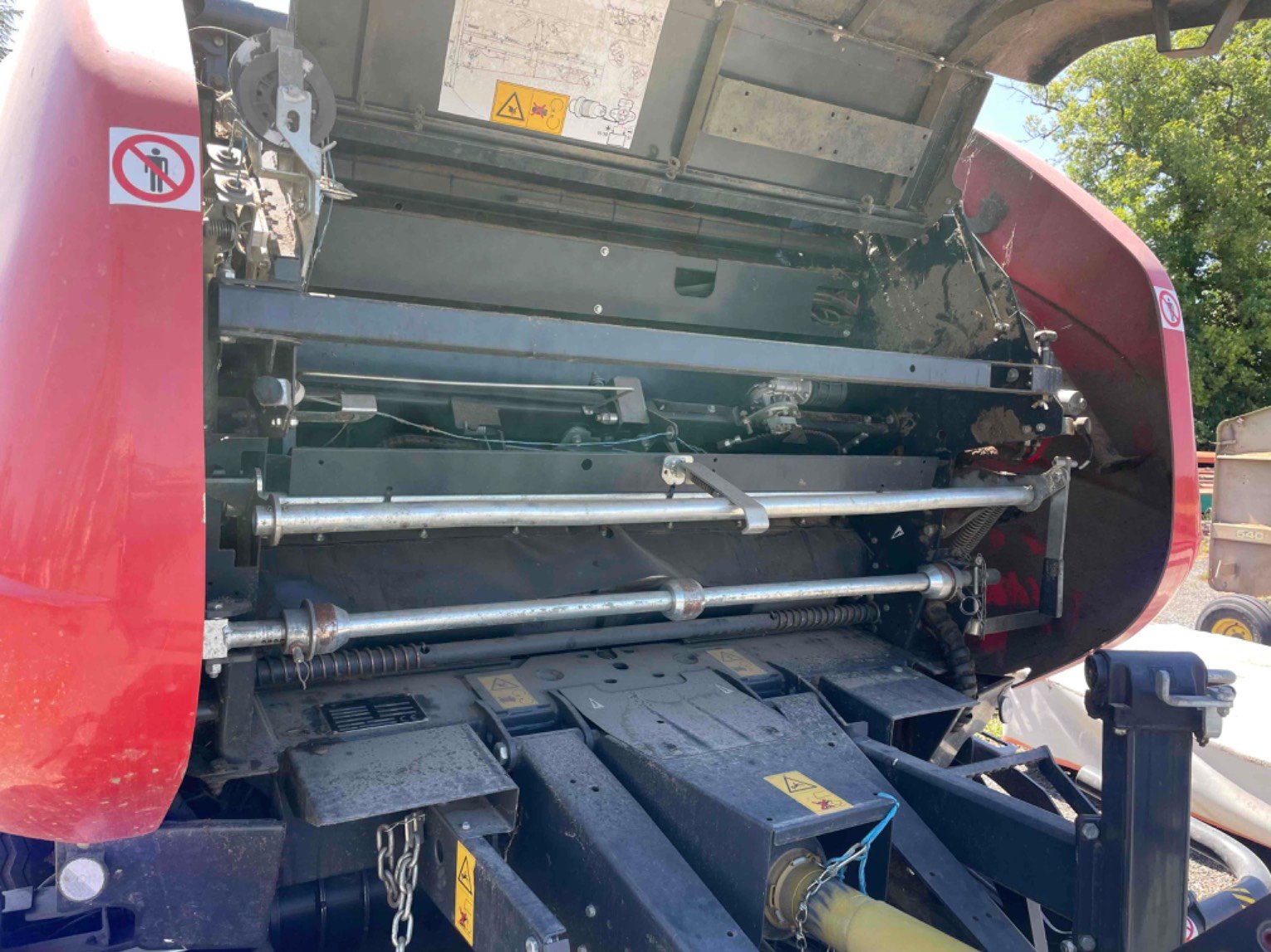 Presse à balles rondes Vicon RV4116RFF