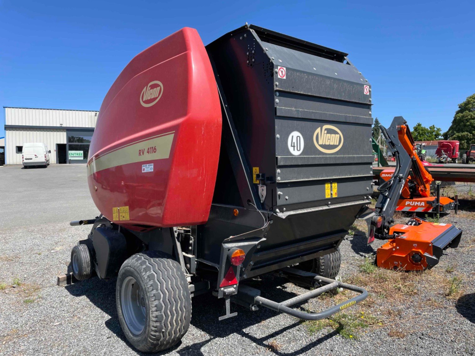 Presse à balles rondes Vicon RV4116RFF