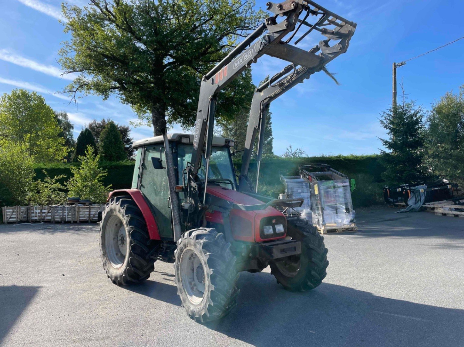 Tracteur agricole Tracteur agricole Massey Ferguson 4335