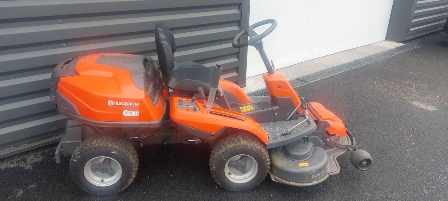 Tondeuse autoportée Tondeuse autoportée Husqvarna R214T