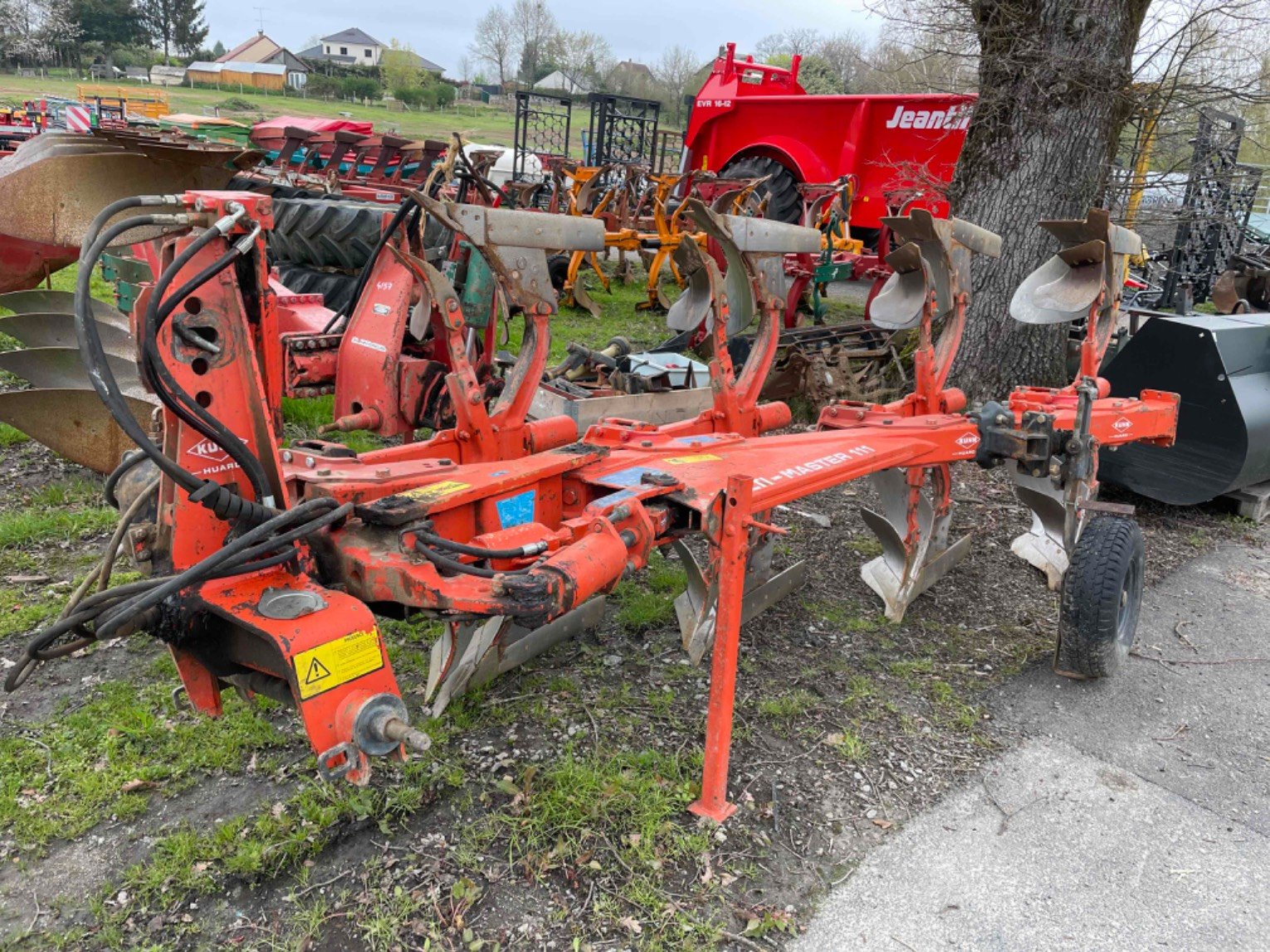 Charrue Charrue Kuhn multimaster111
