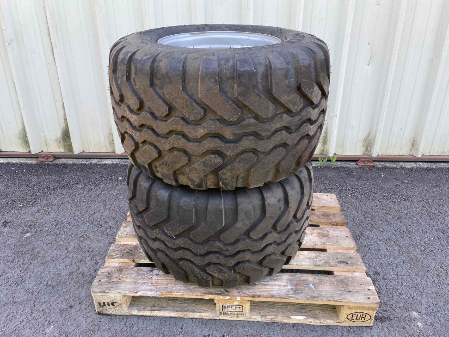 Roues Roues Vredestein 480/45-17