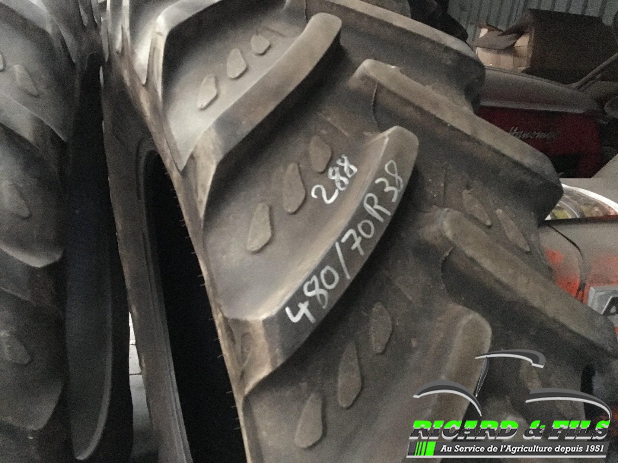 Pneu agricole Kleber 480/70r38