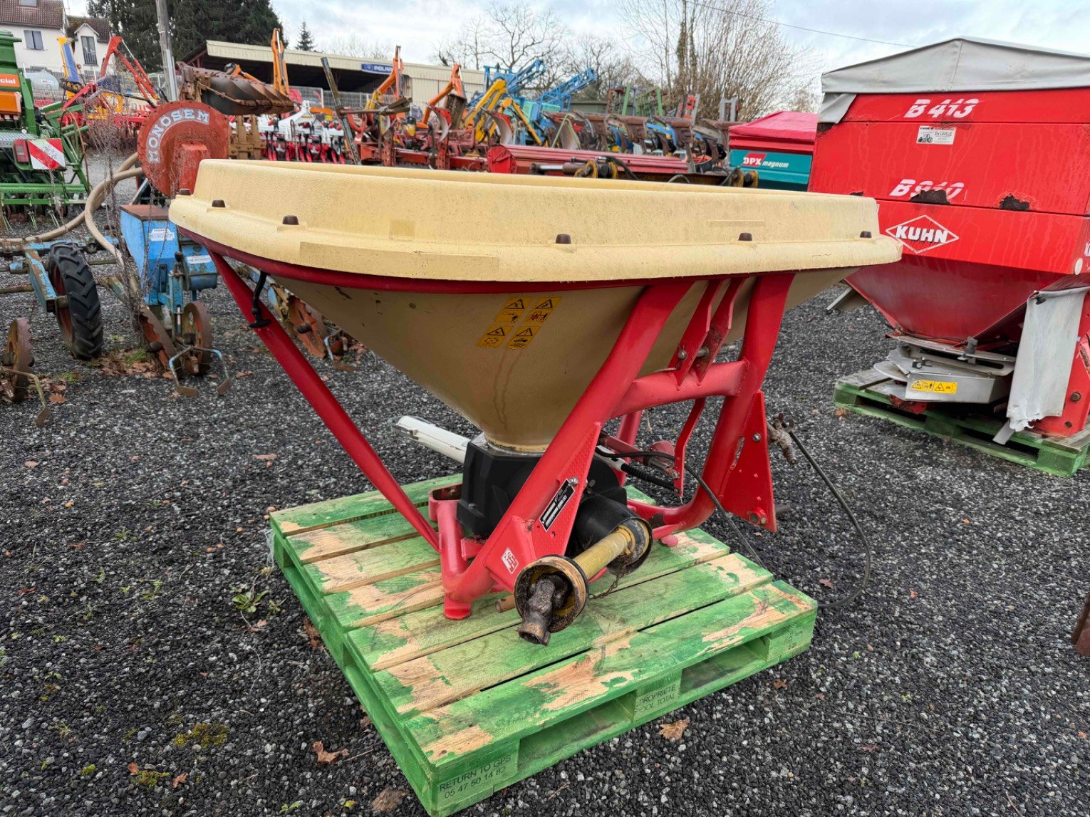 Distributeur d'engrais Greenland PS604