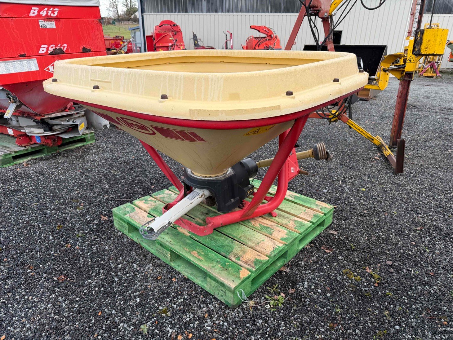 Distributeur d'engrais Greenland PS604