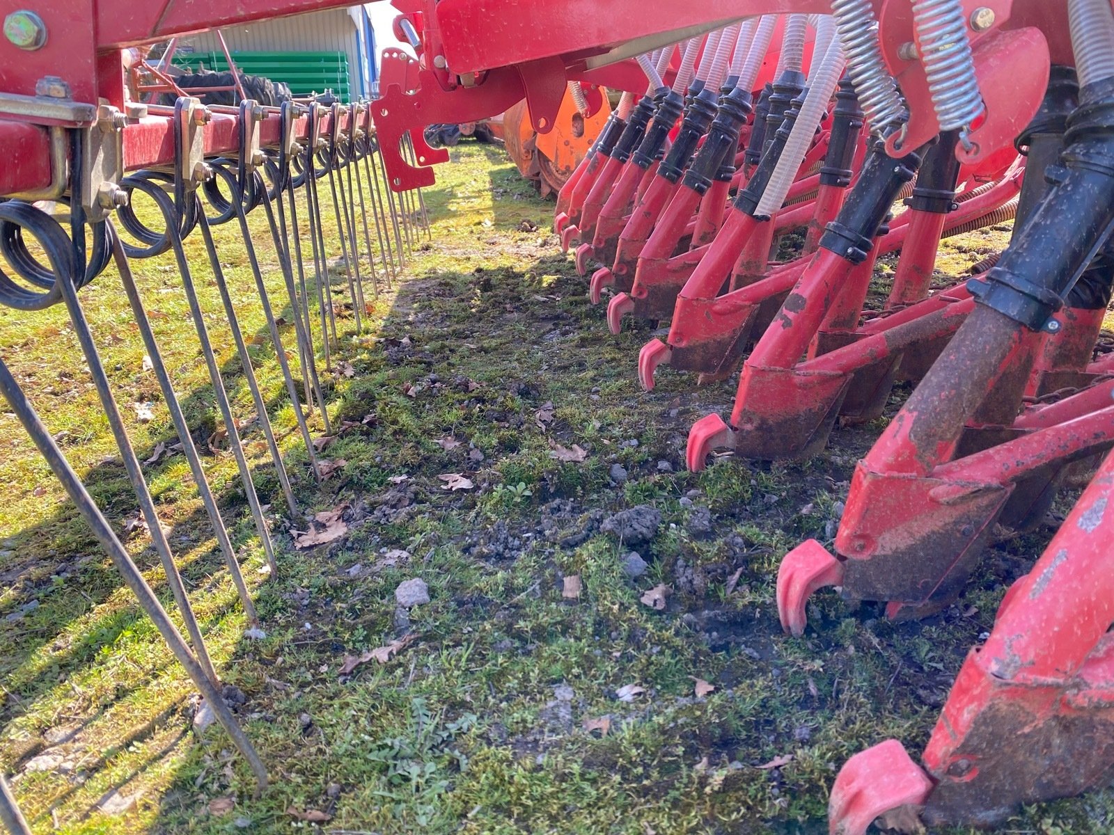 Semoir à grains Kverneland M-DRILL
