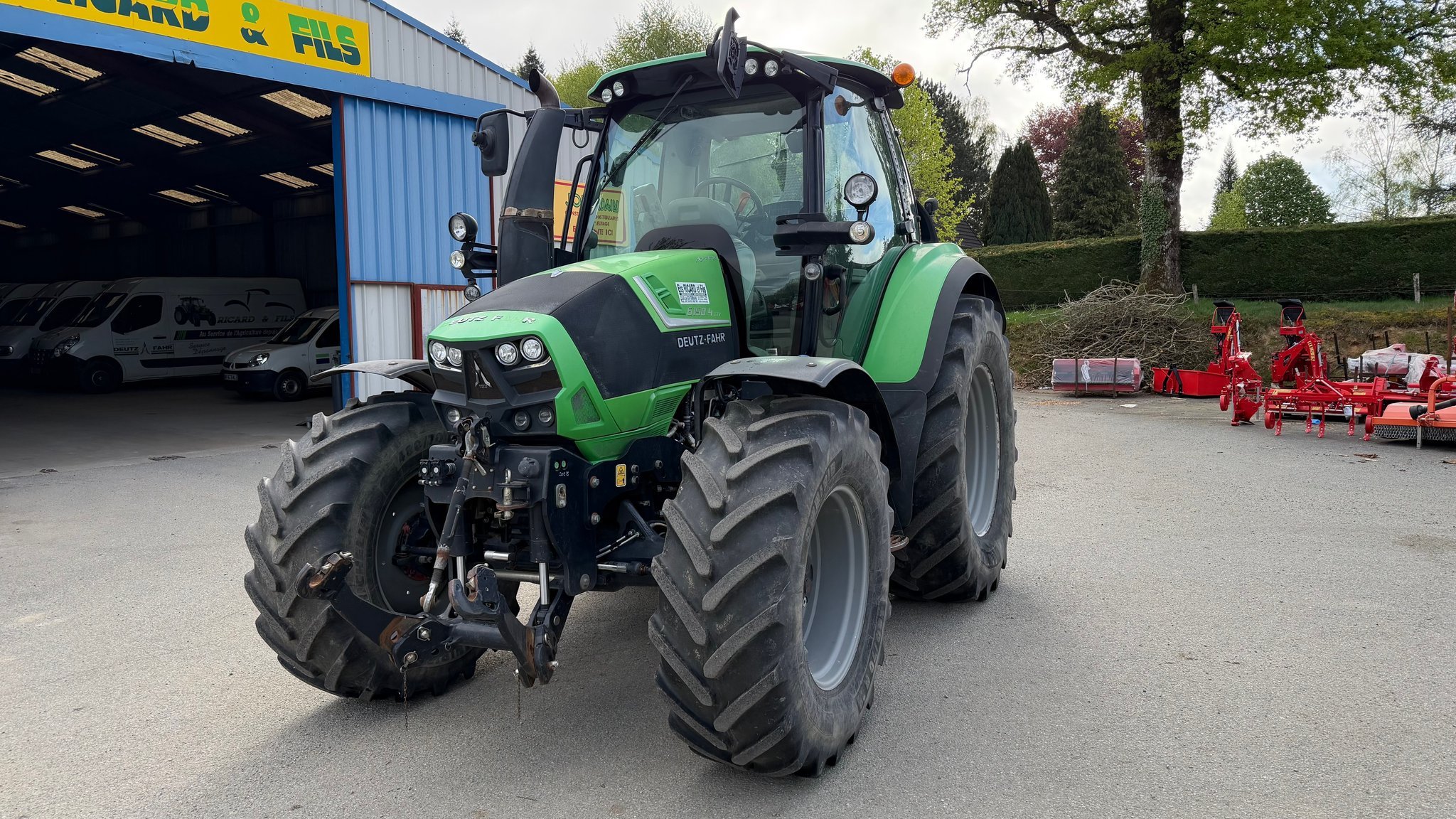 Tracteur agricole Deutz-Fahr 6150.4 TTV