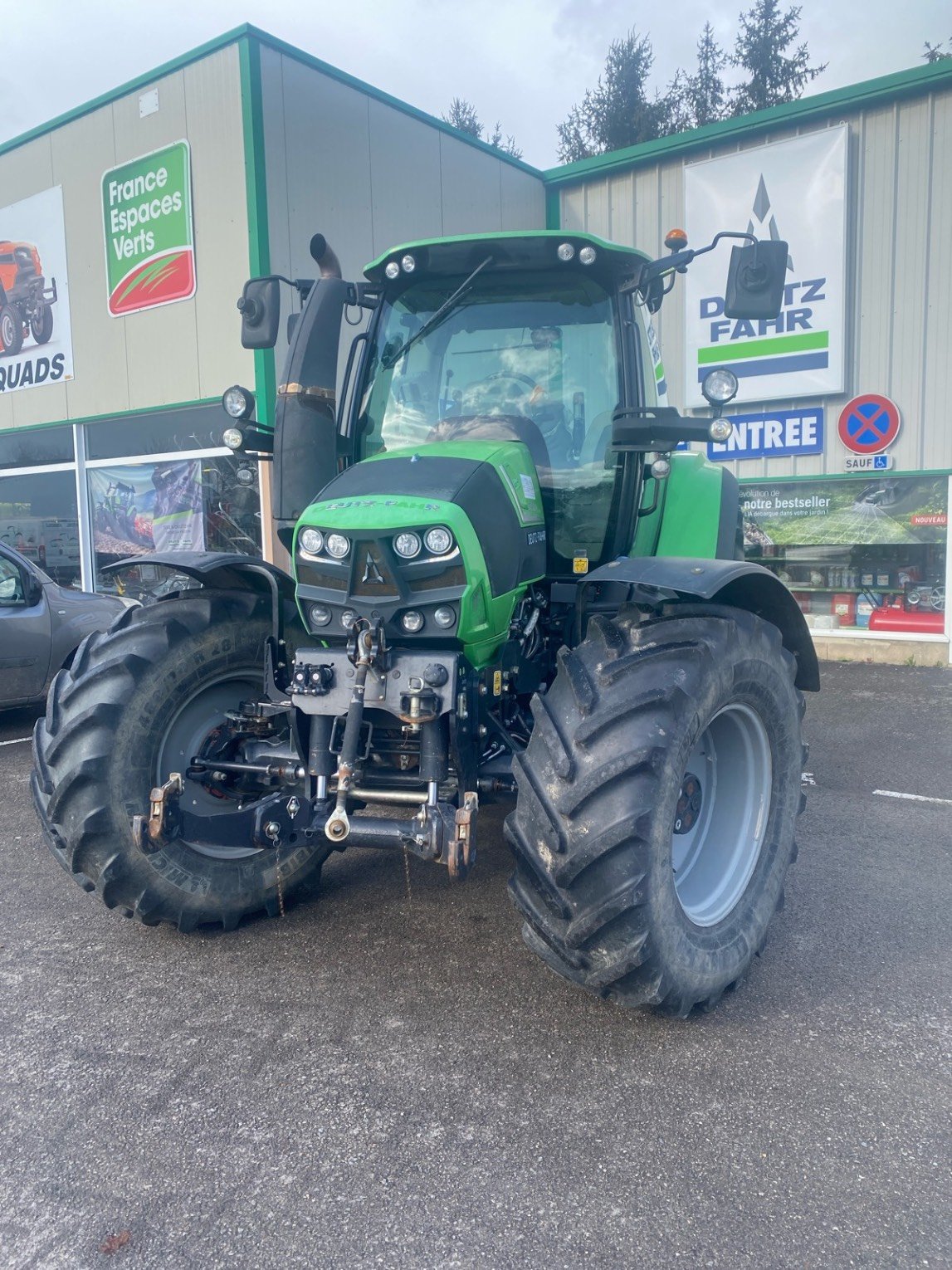Tracteur agricole Deutz-Fahr 6150.4 TTV