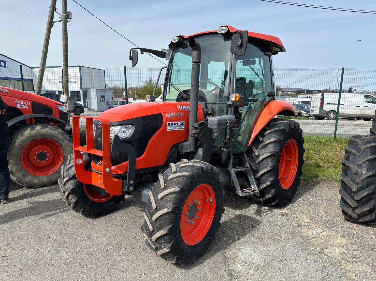 Tracteur agricole Kubota M6060DTHQ