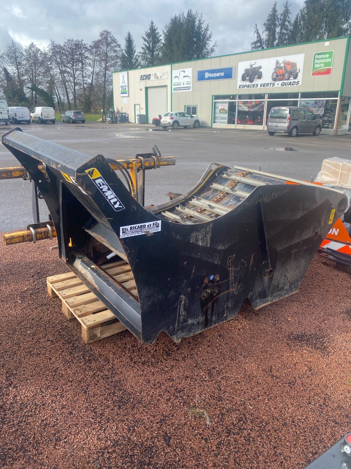 Dérouleuse de balle Emily PAI3PTADEM