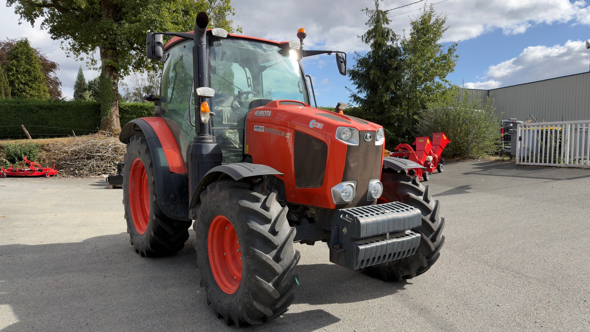 Tracteur agricole Kubota M105GXS-III