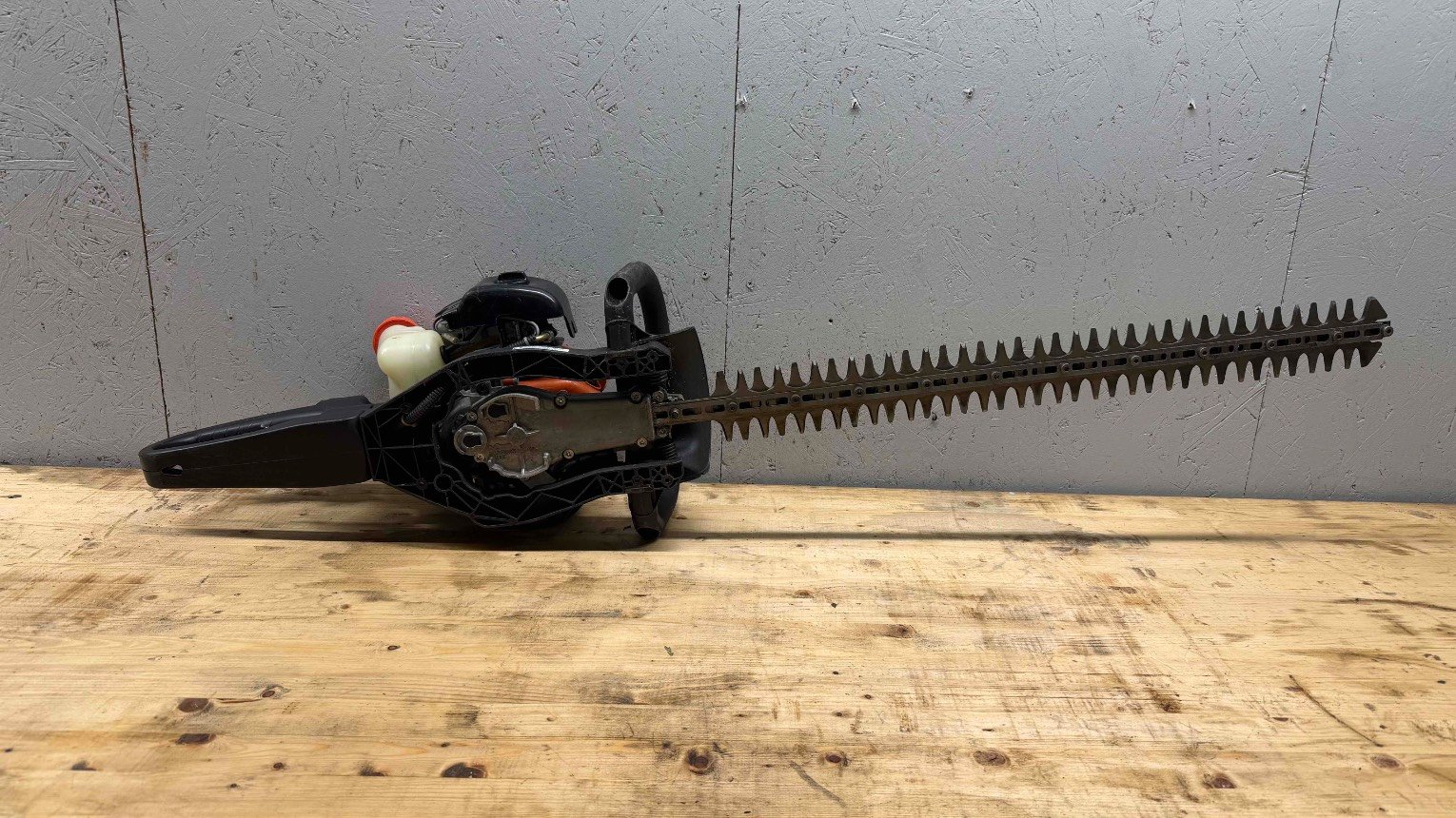 Taille haies Echo HC2810ESR