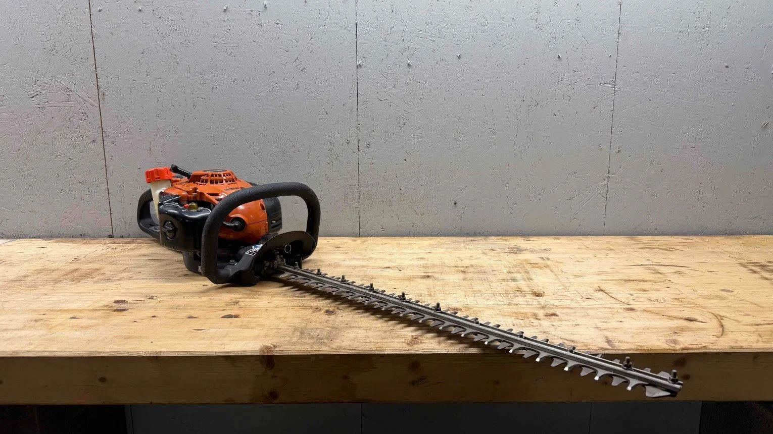 Taille haies Echo HC2810ESR