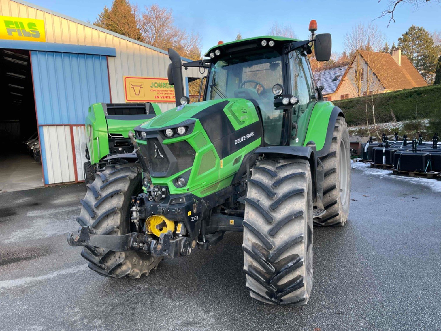 Tracteur agricole Deutz-Fahr 6175AGROTRONTTV