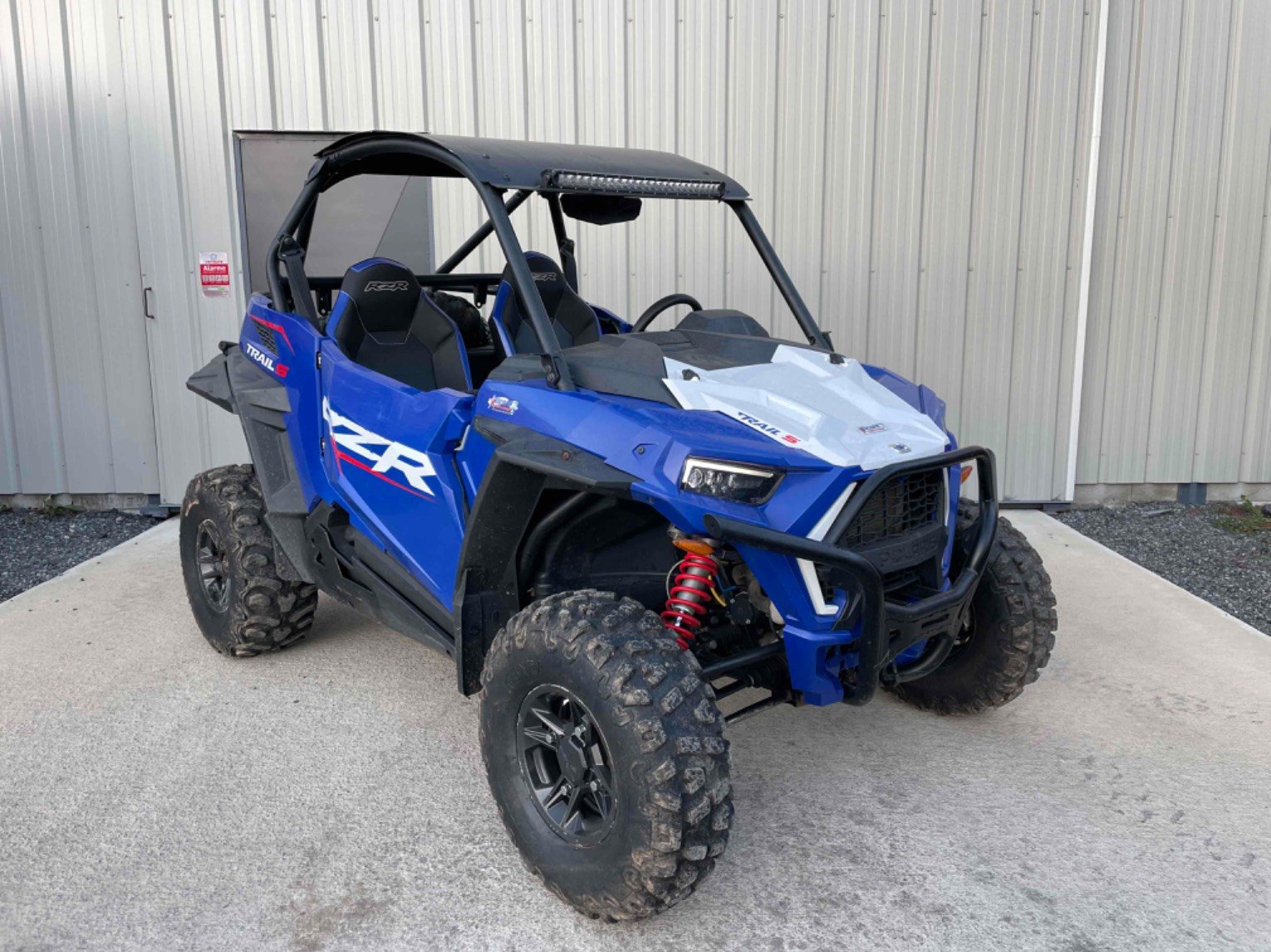 Quad - transporteur Polaris RZR60S1000EPS