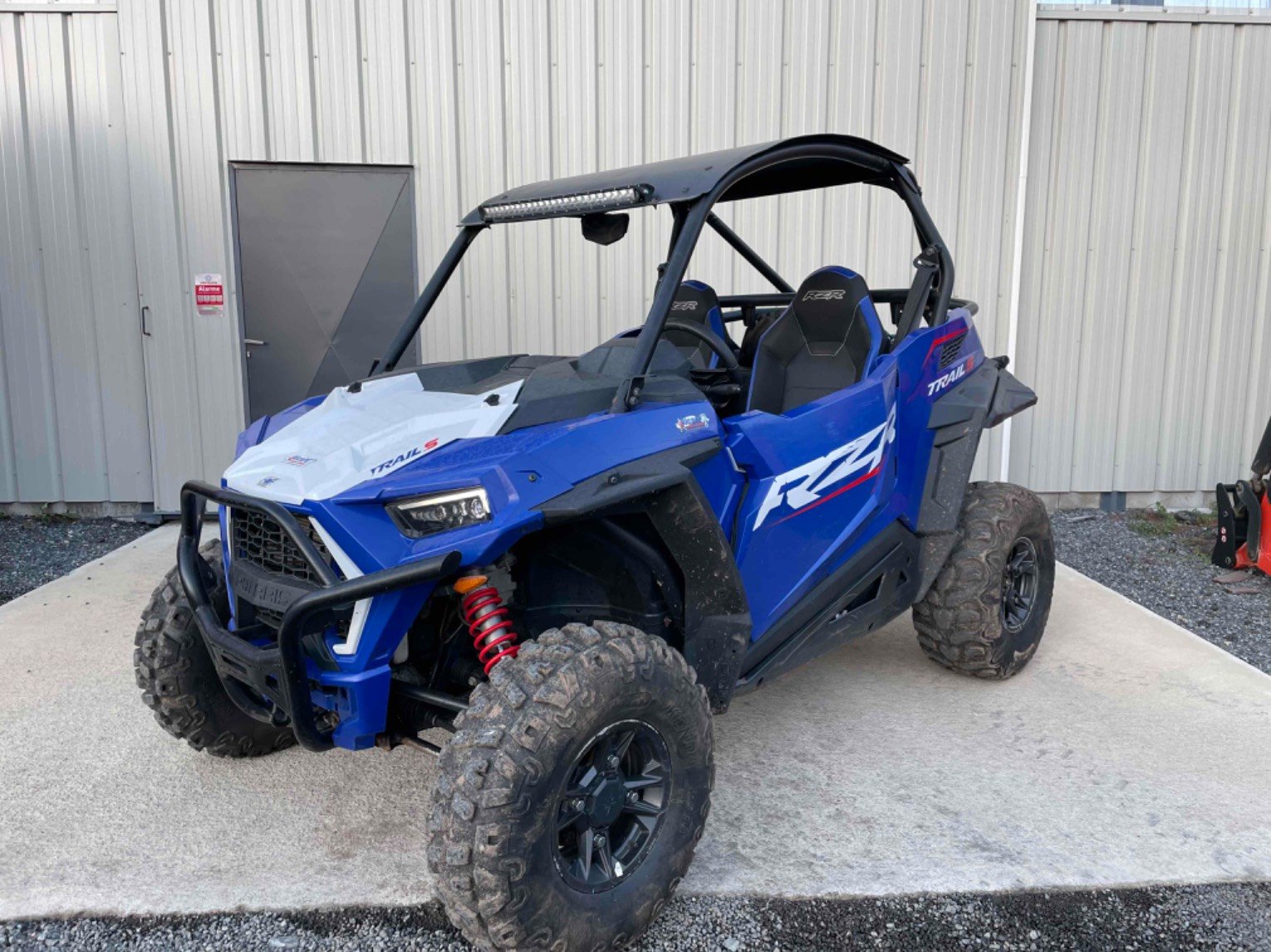Quad - transporteur Polaris RZR60S1000EPS