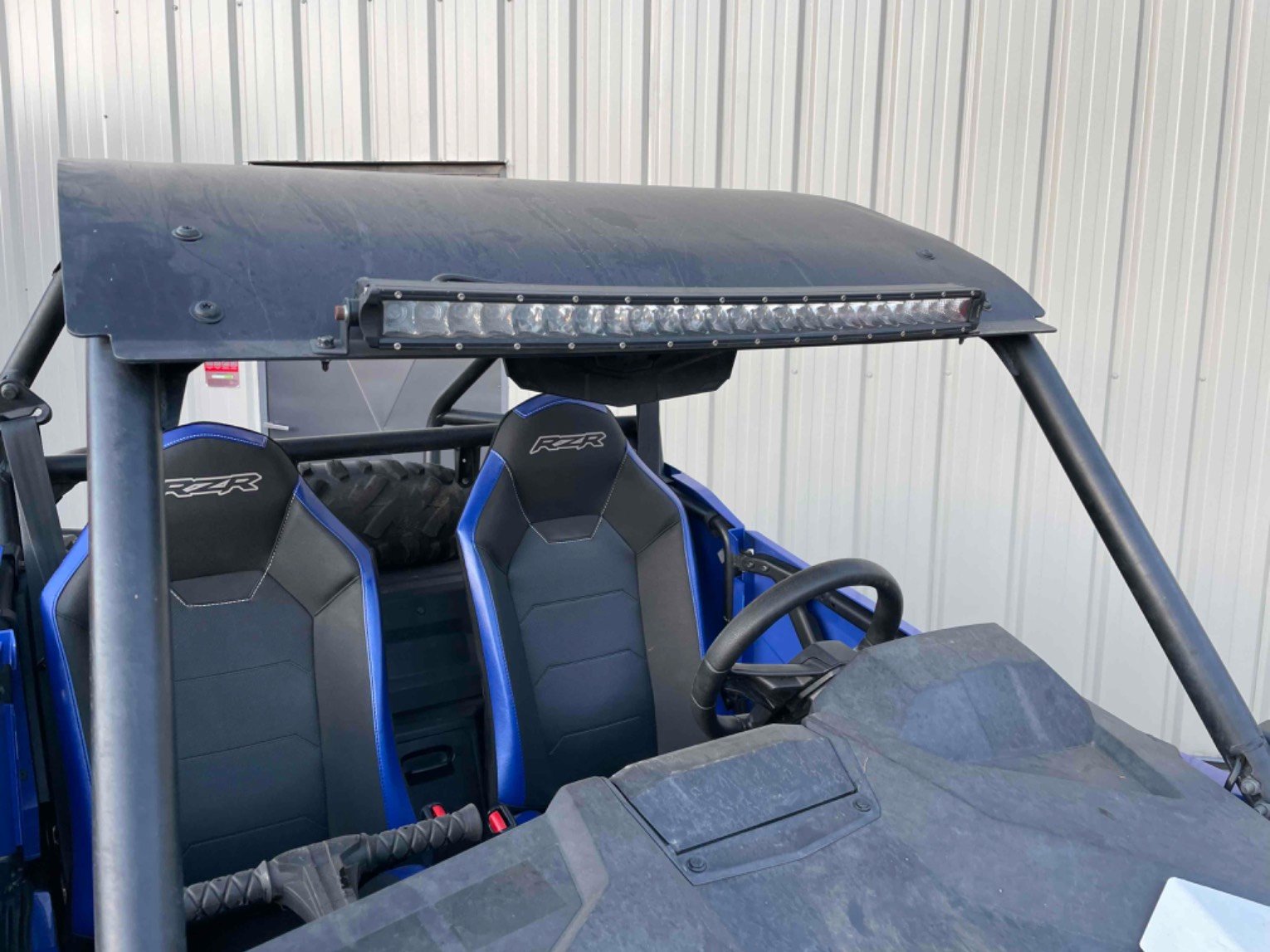 Quad - transporteur Polaris RZR60S1000EPS
