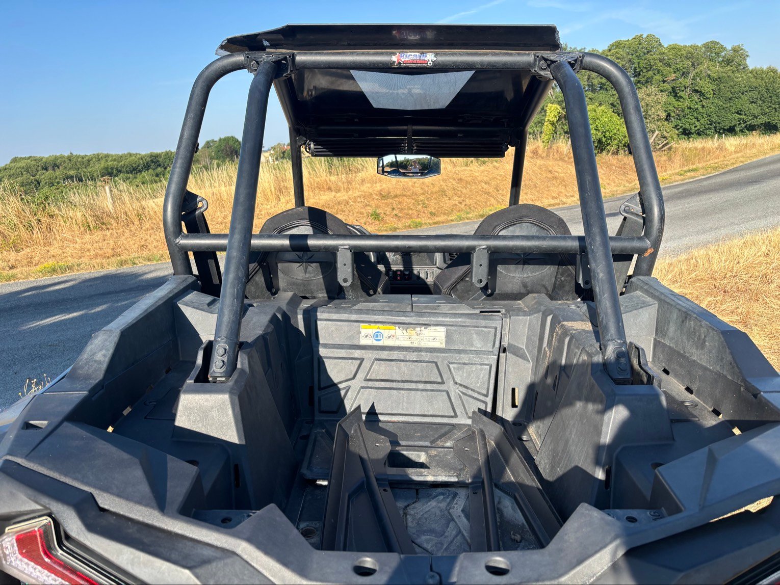 Quad - transporteur Polaris RZR64XP1000EPS