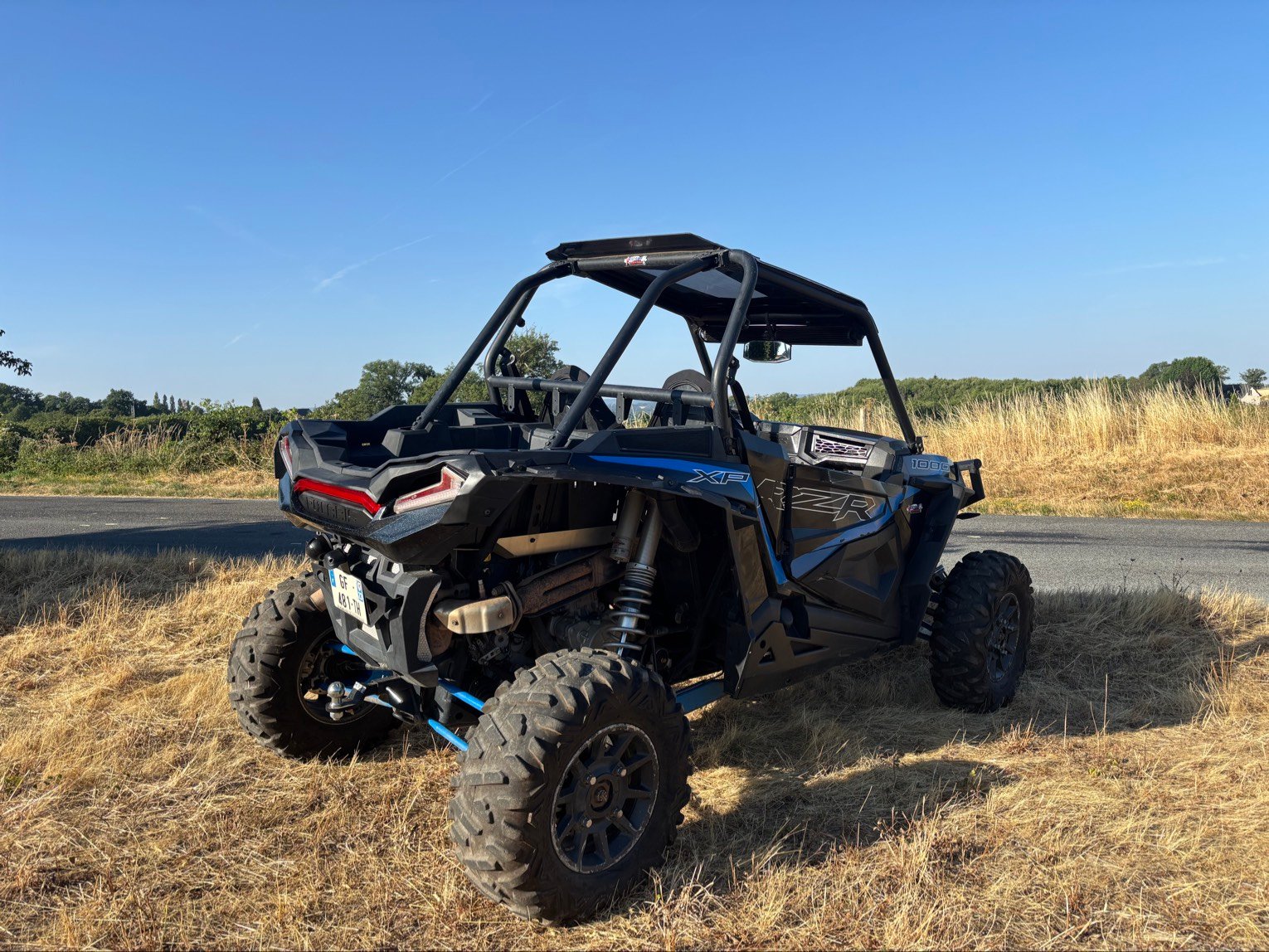 Quad - transporteur Polaris RZR64XP1000EPS