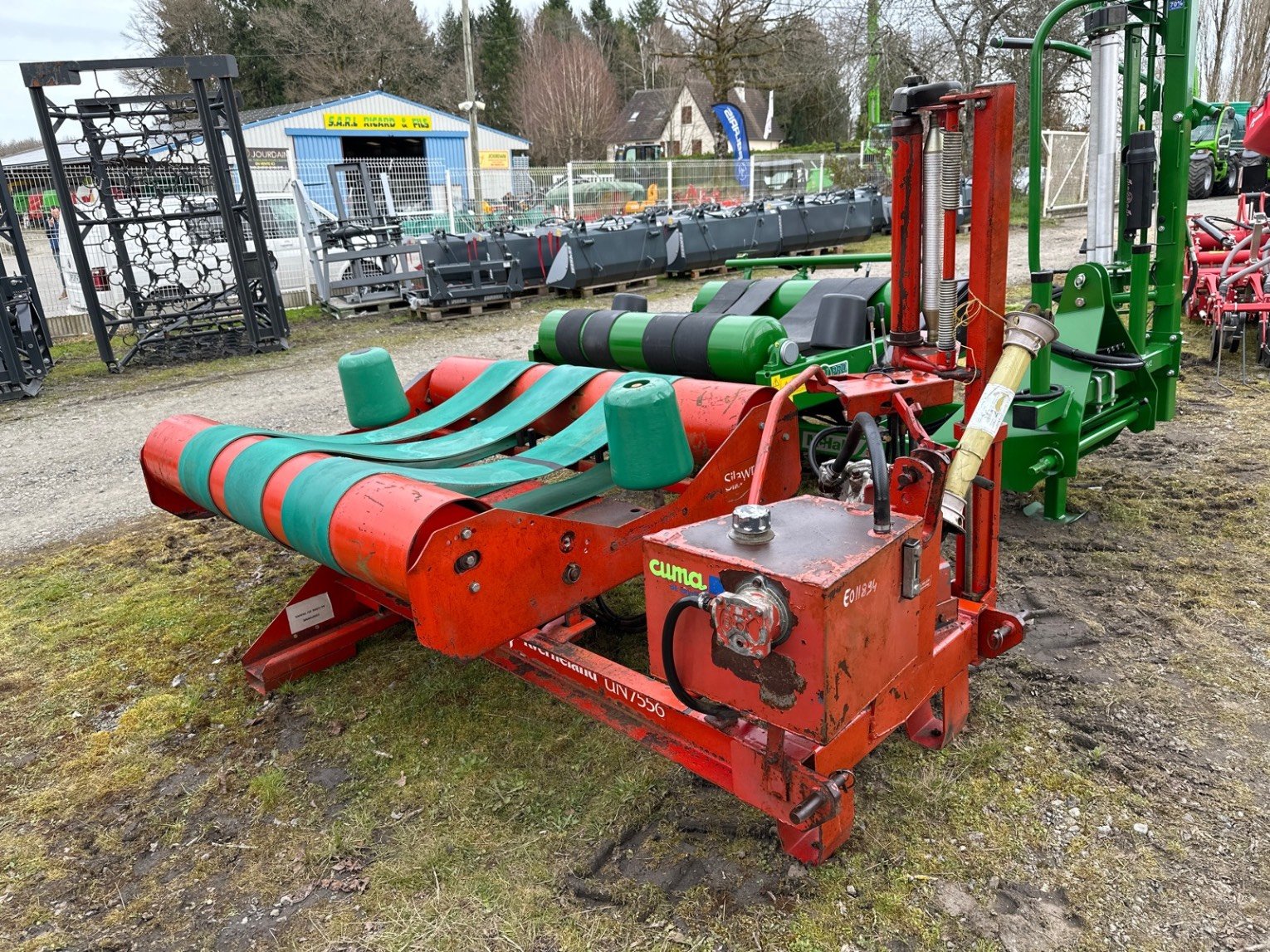 Enrubanneuse Kverneland UN7556