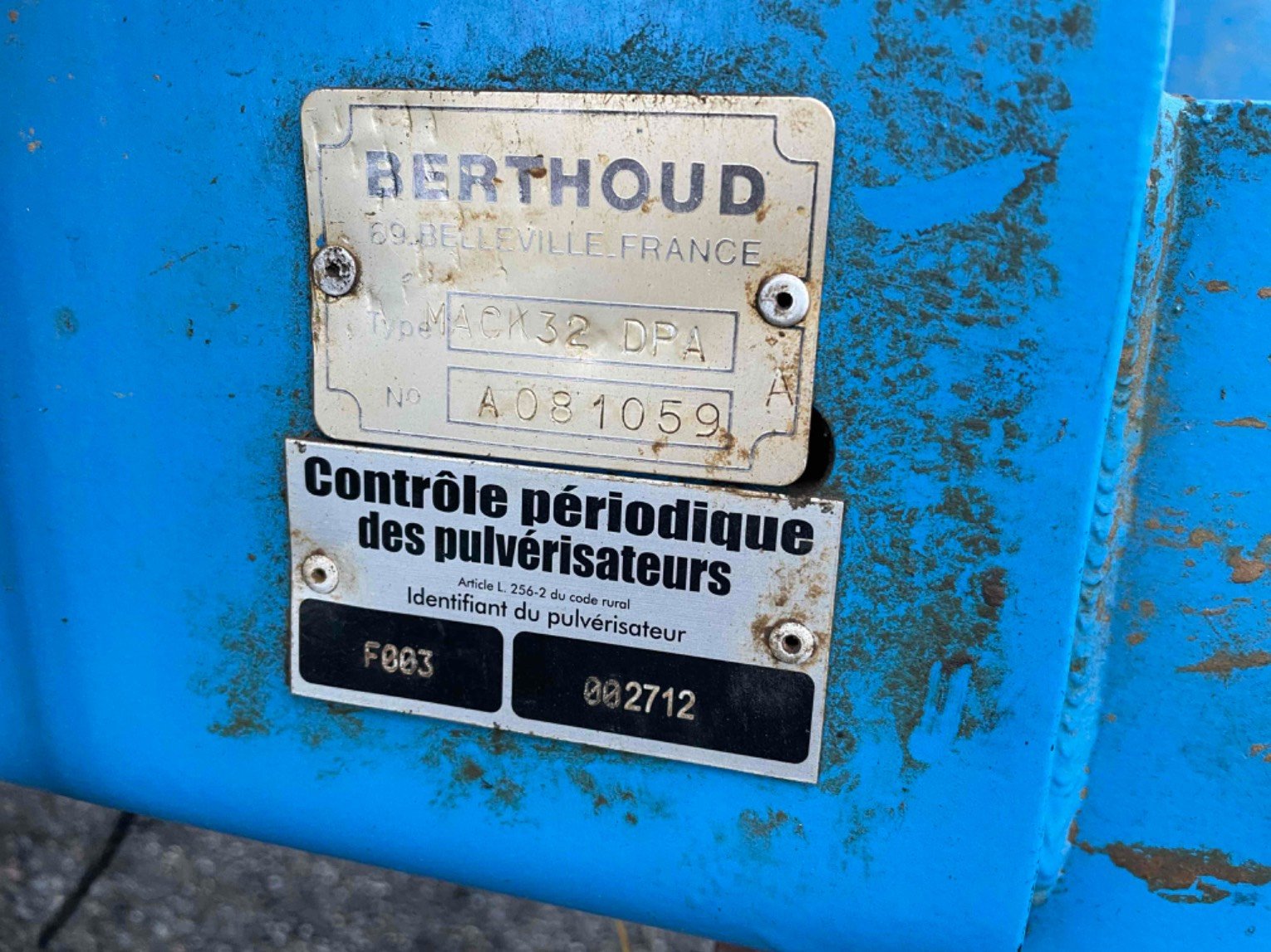 Pulvérisateur traîné Berthoud MACH 32