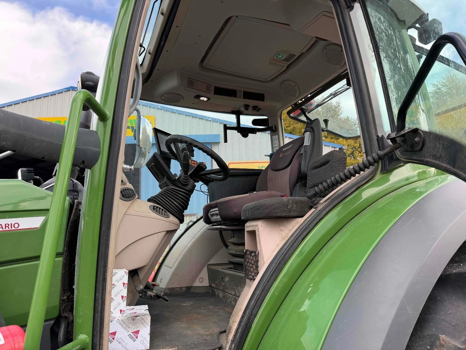 Tracteur agricole Fendt 313