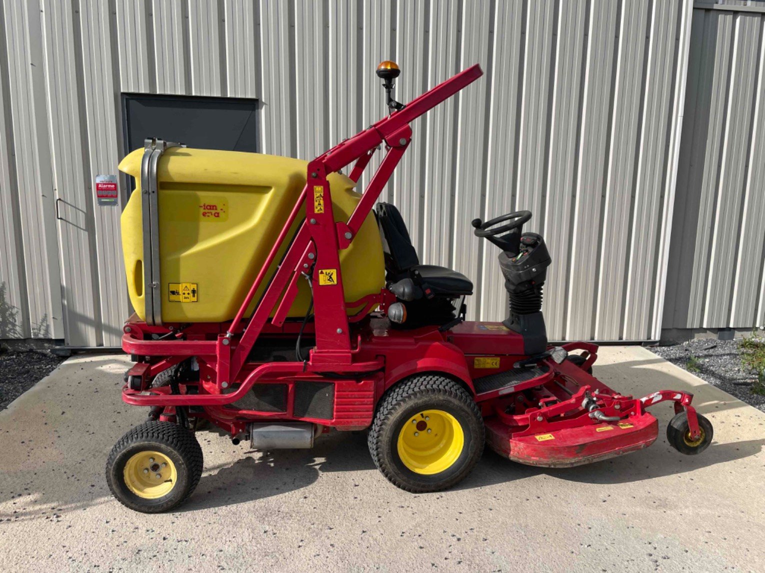 Tondeuse autoportée Gianni Ferrari PG280W