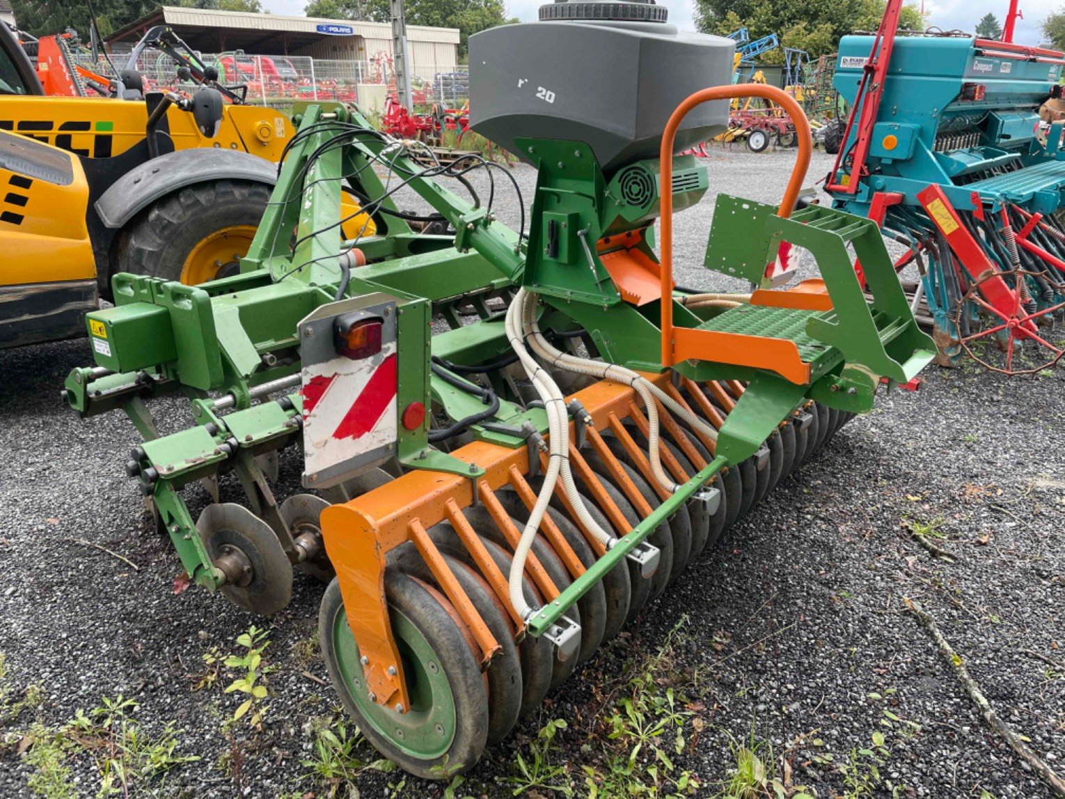 Déchaumeur Amazone Catros 3001