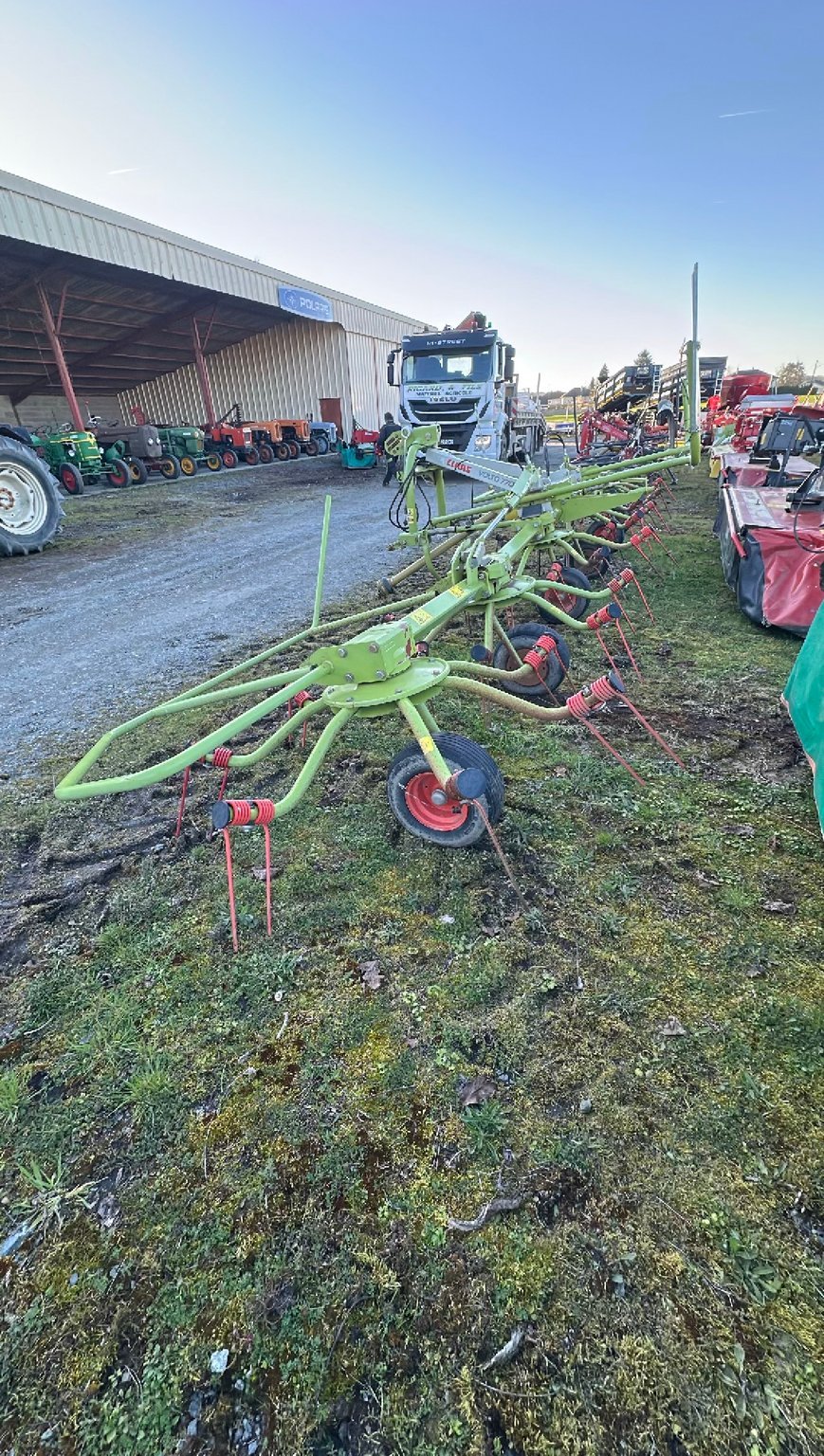 Faneuse Claas Volto 770