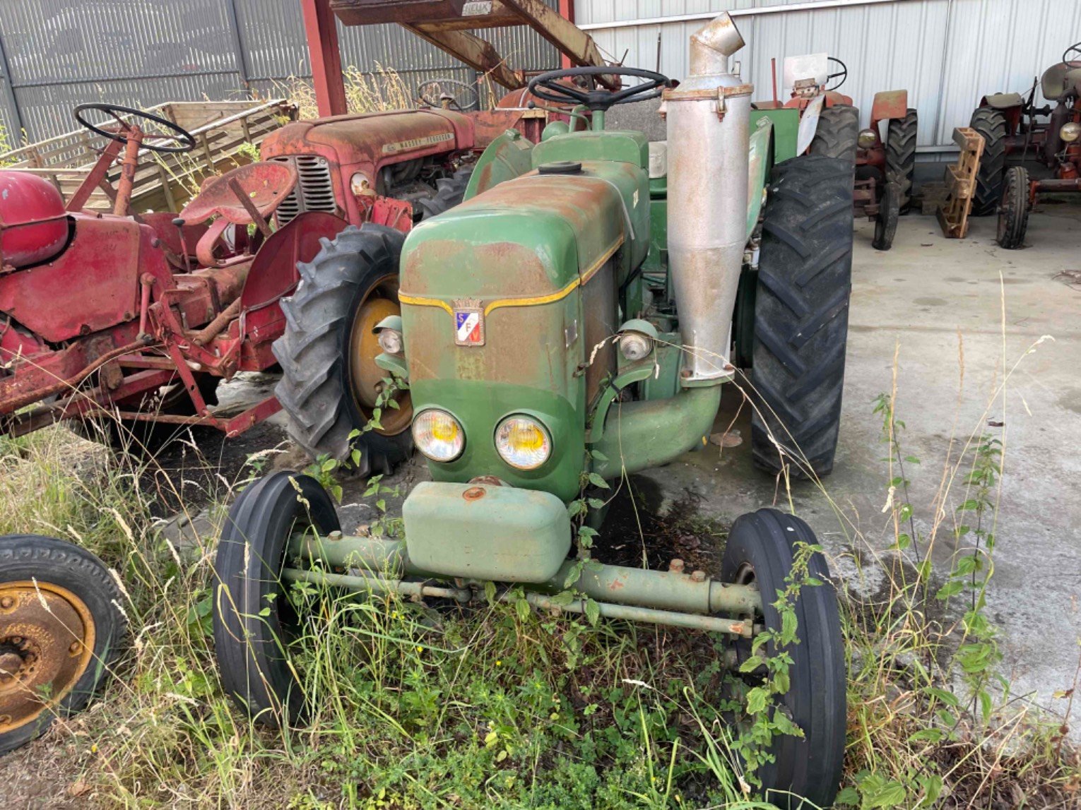 Tracteur agricole Vierzon 201