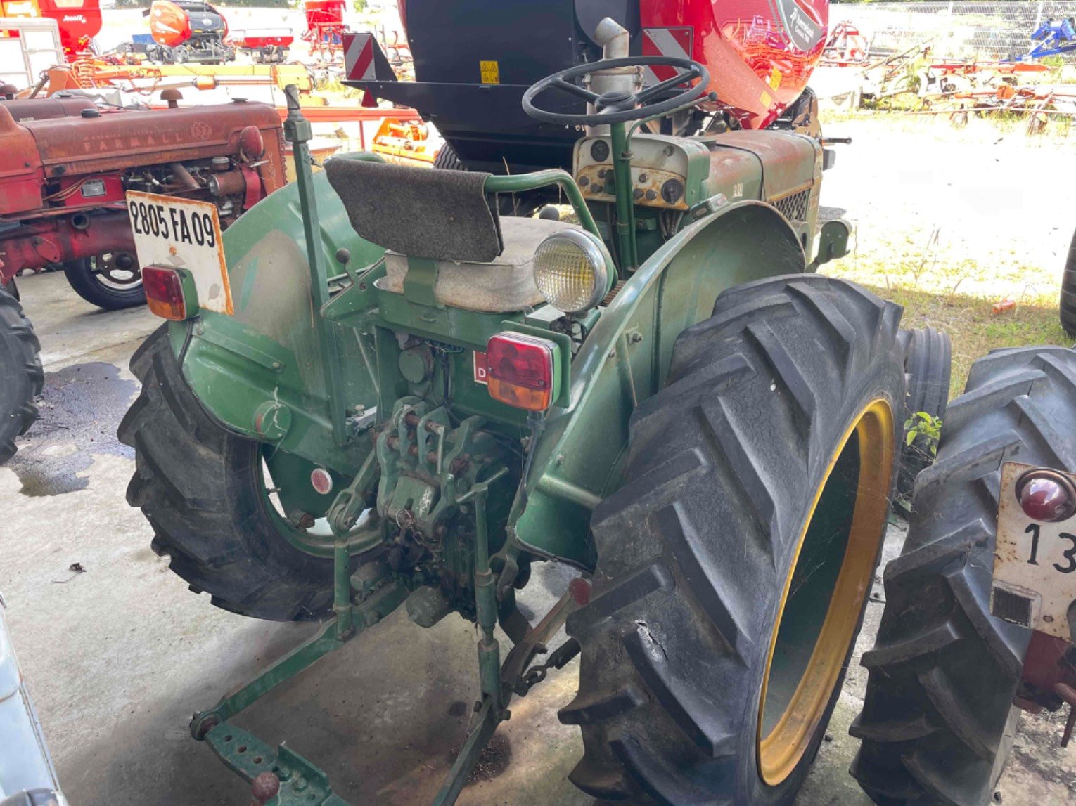 Tracteur agricole Vierzon 201