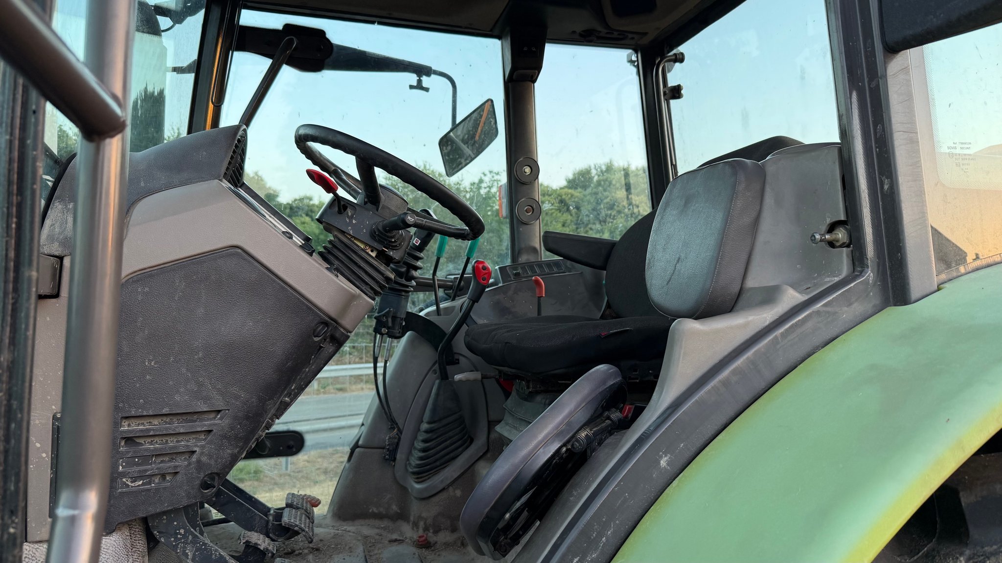Tracteur agricole Class CELTIS 456 RX