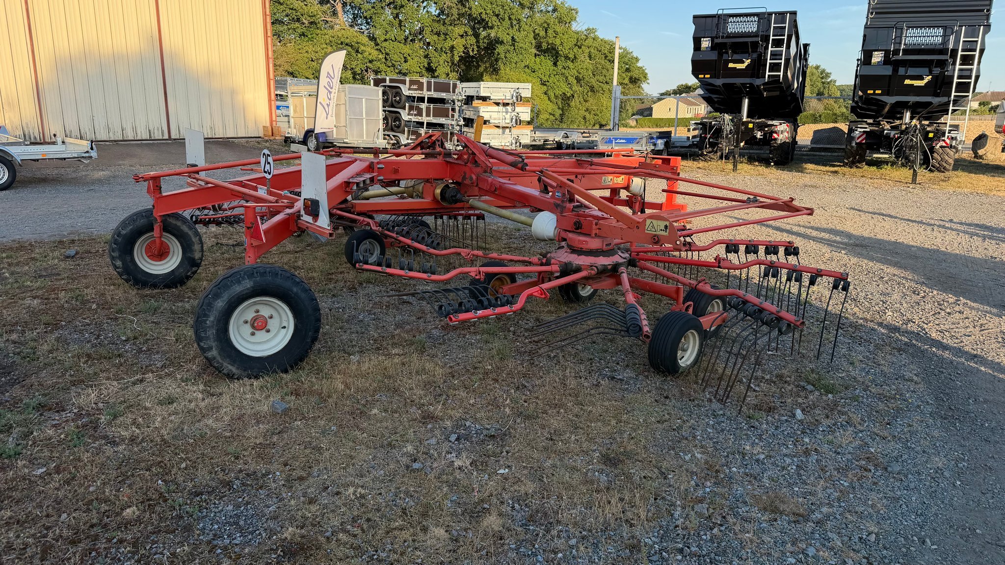Andaineur Kuhn GA7301