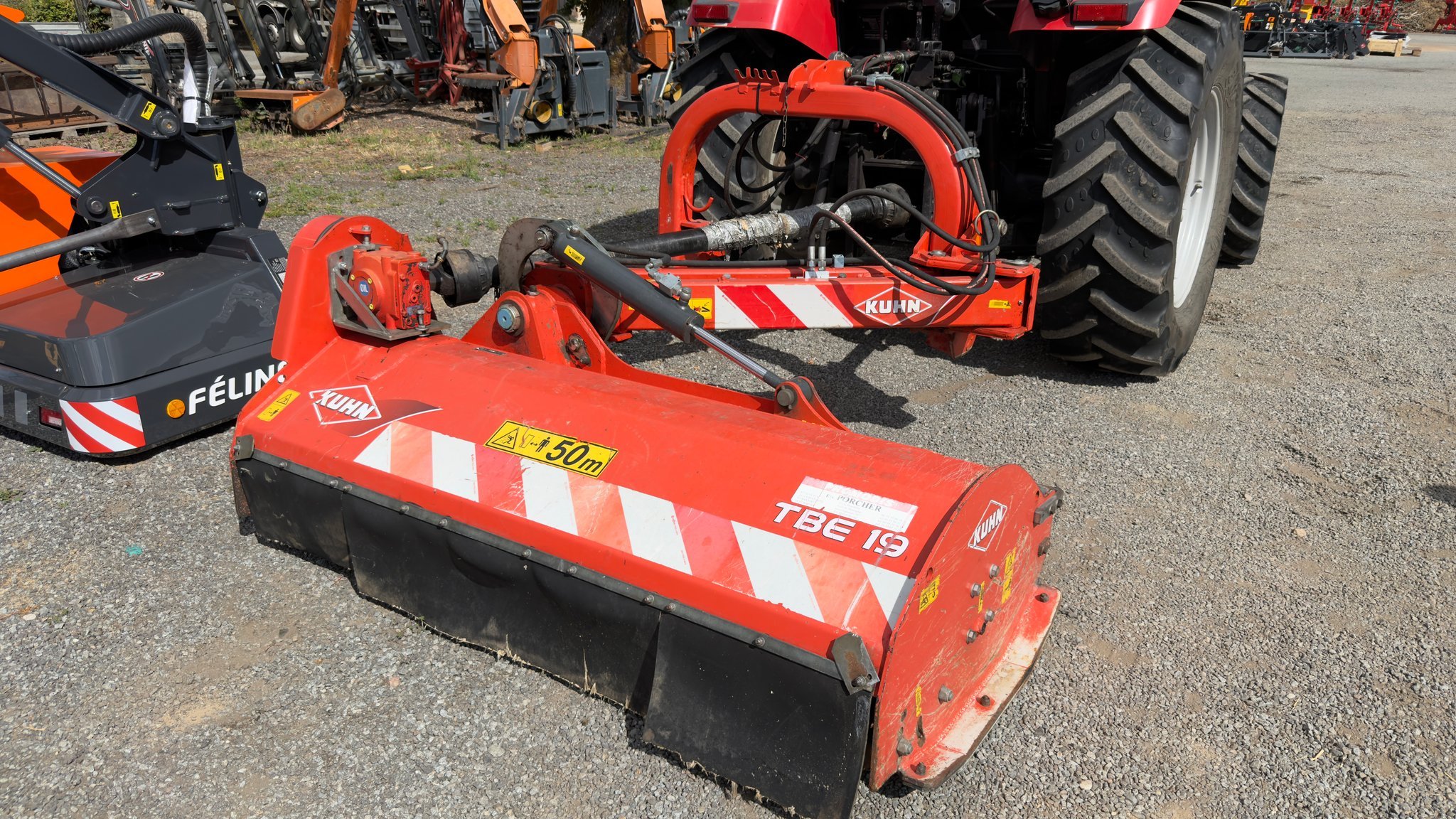 Broyeur d'accotement Kuhn TBE19