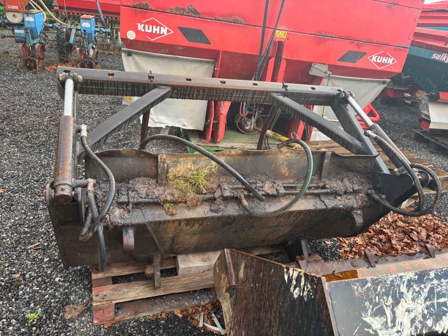 Godet multi-services Quicke bms 150