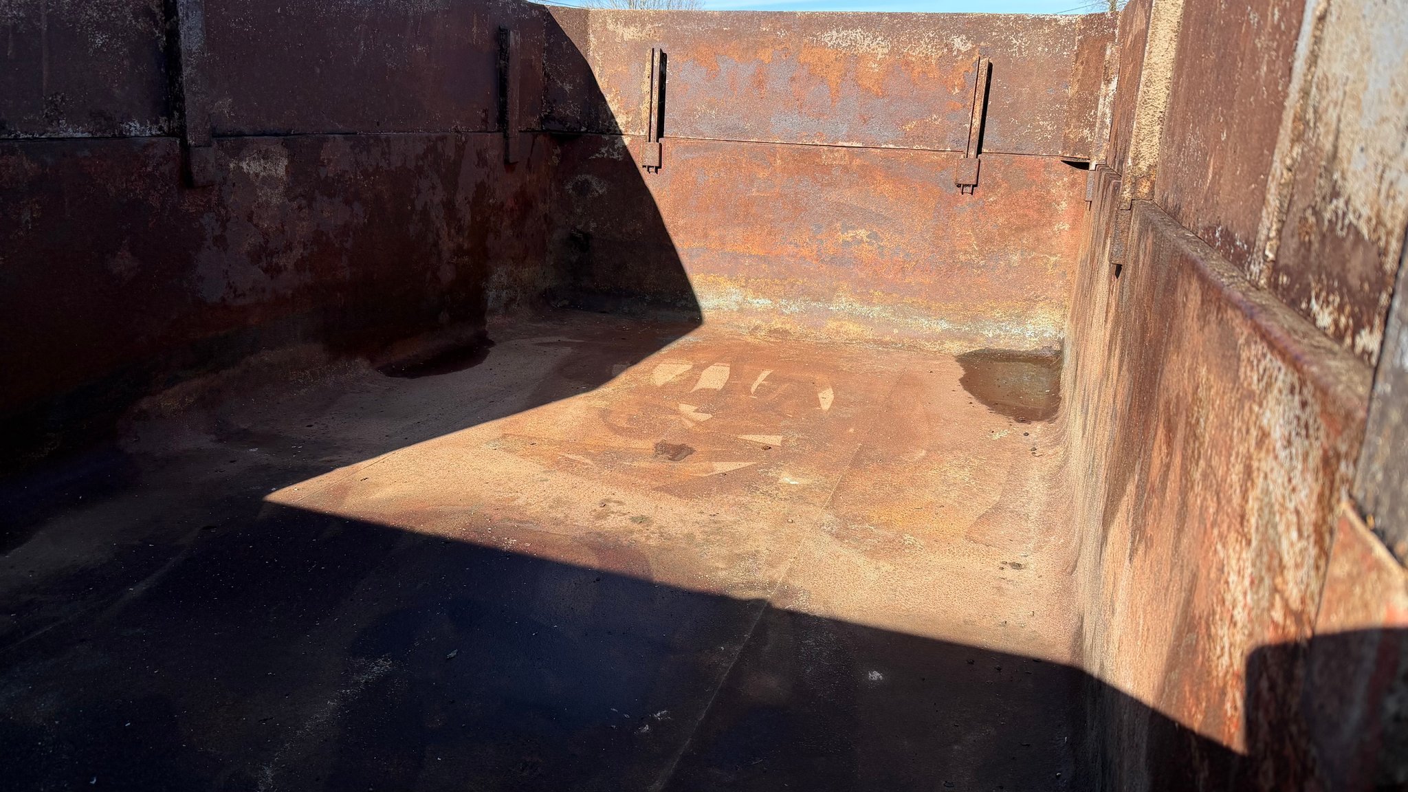 Benne agricole Massey Ferguson MF107