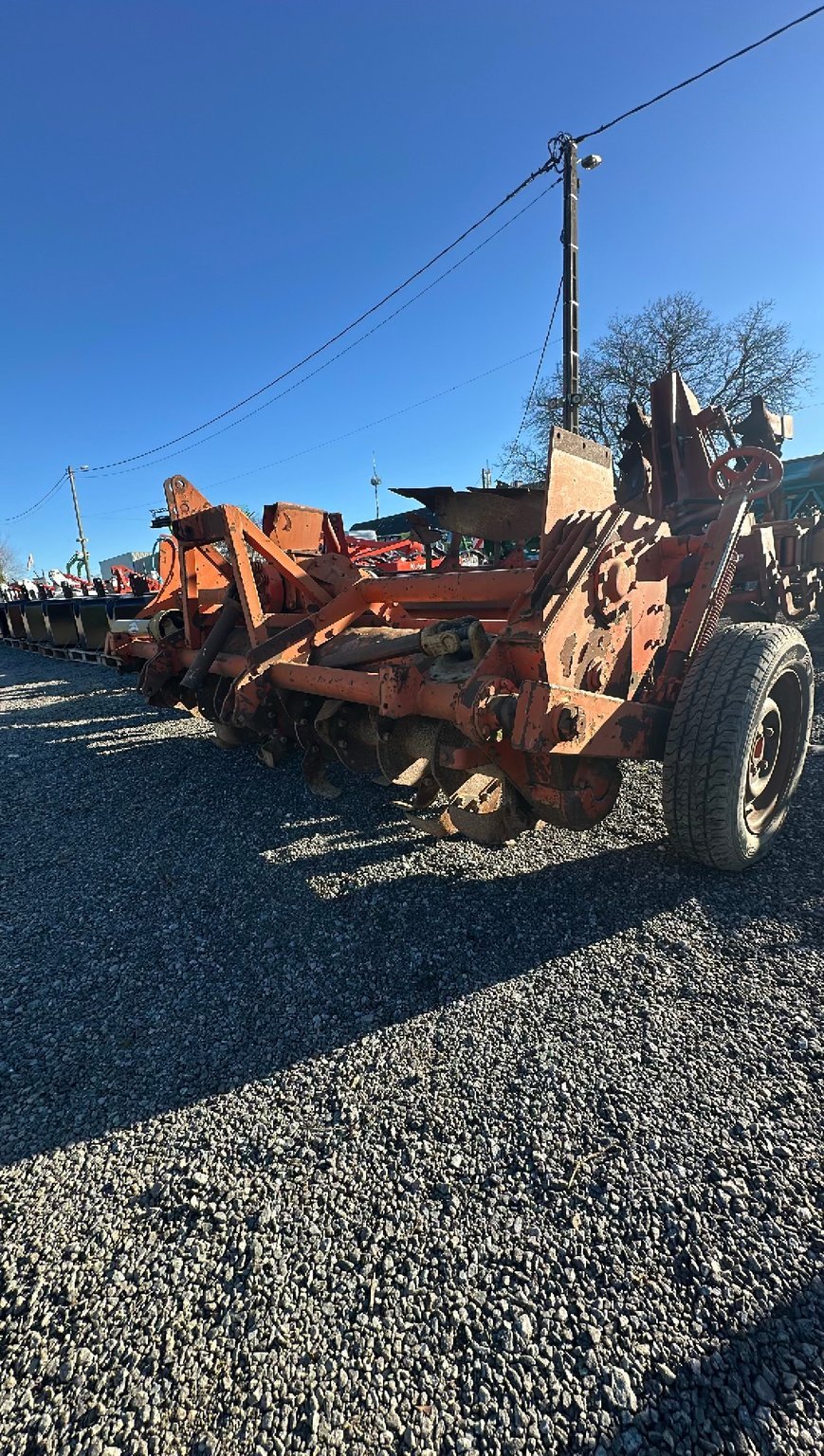 Fraise rotative Howard 2m55 version T entreprise