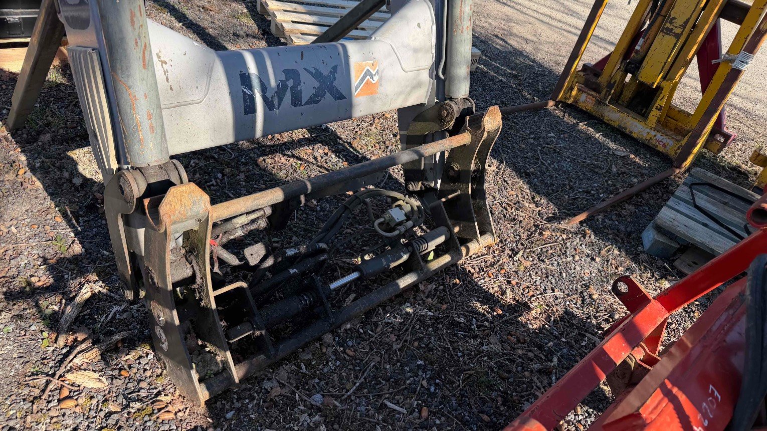 Chargeur frontal Mailleux MX T10