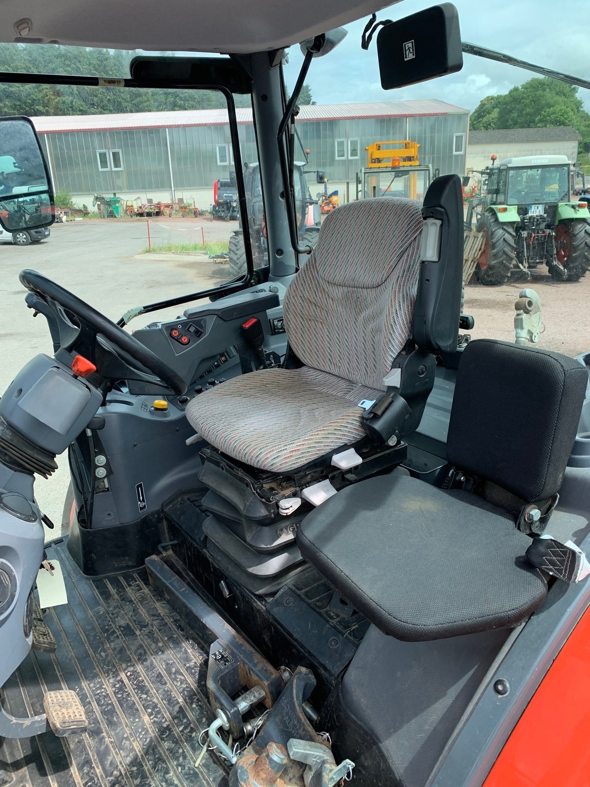 Tracteur agricole Kubota M105GX-IV