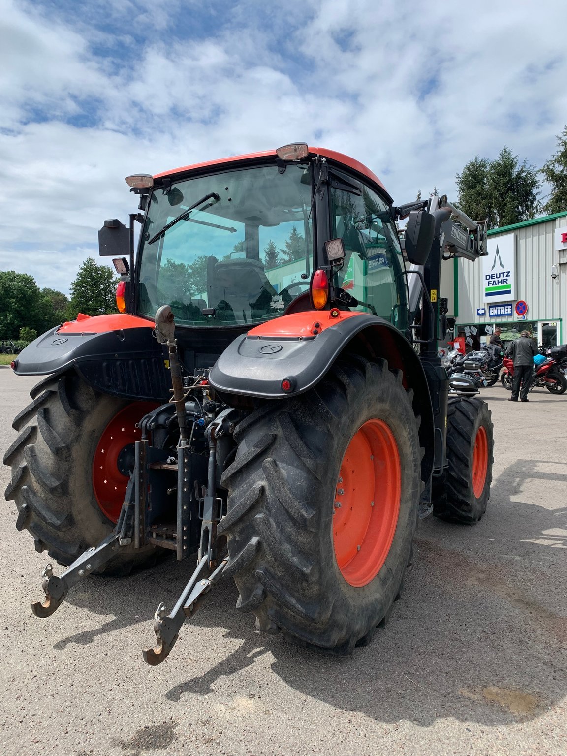 Tracteur agricole Kubota M105GX-IV