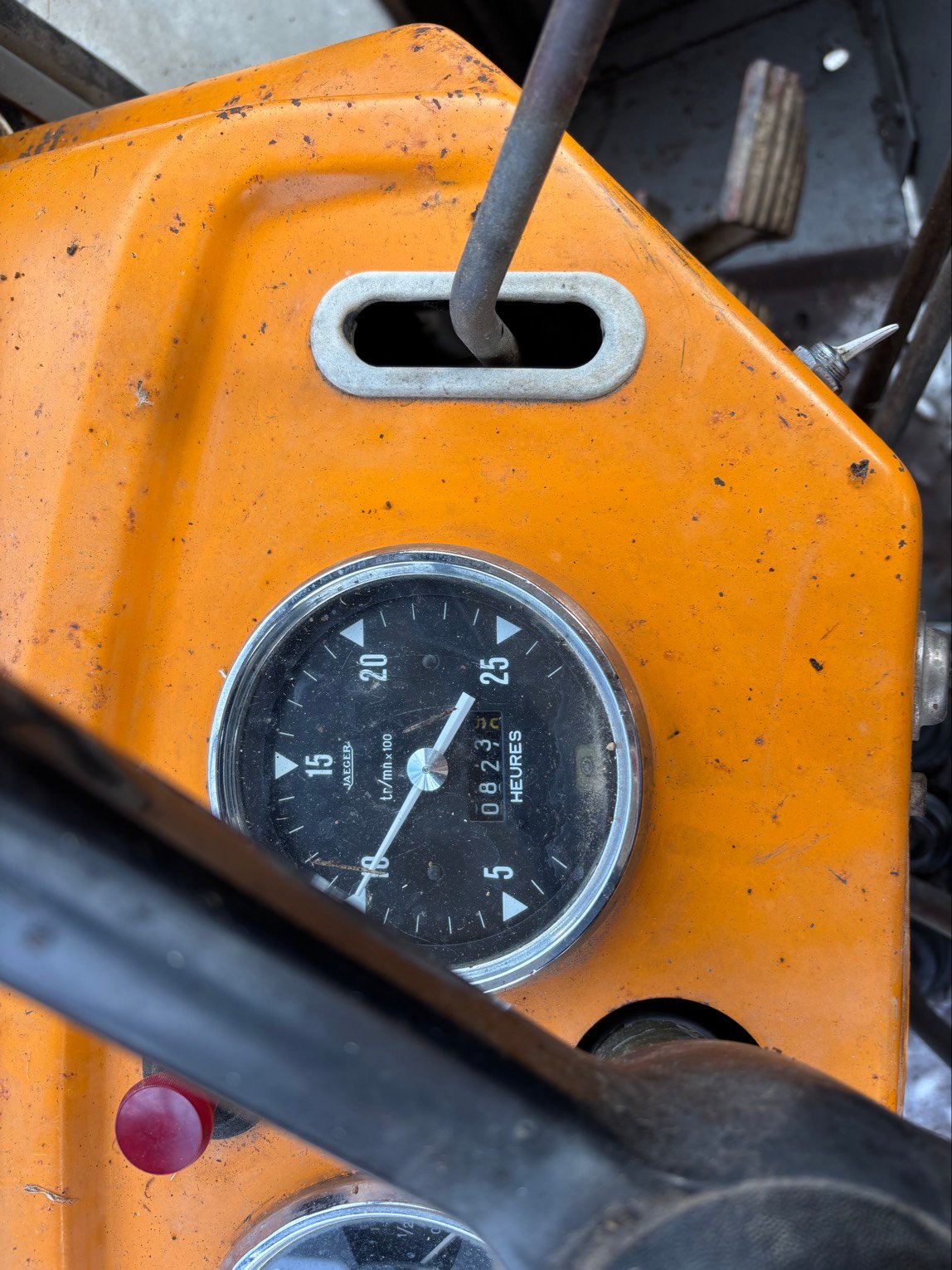 Tracteur agricole Renault R7461