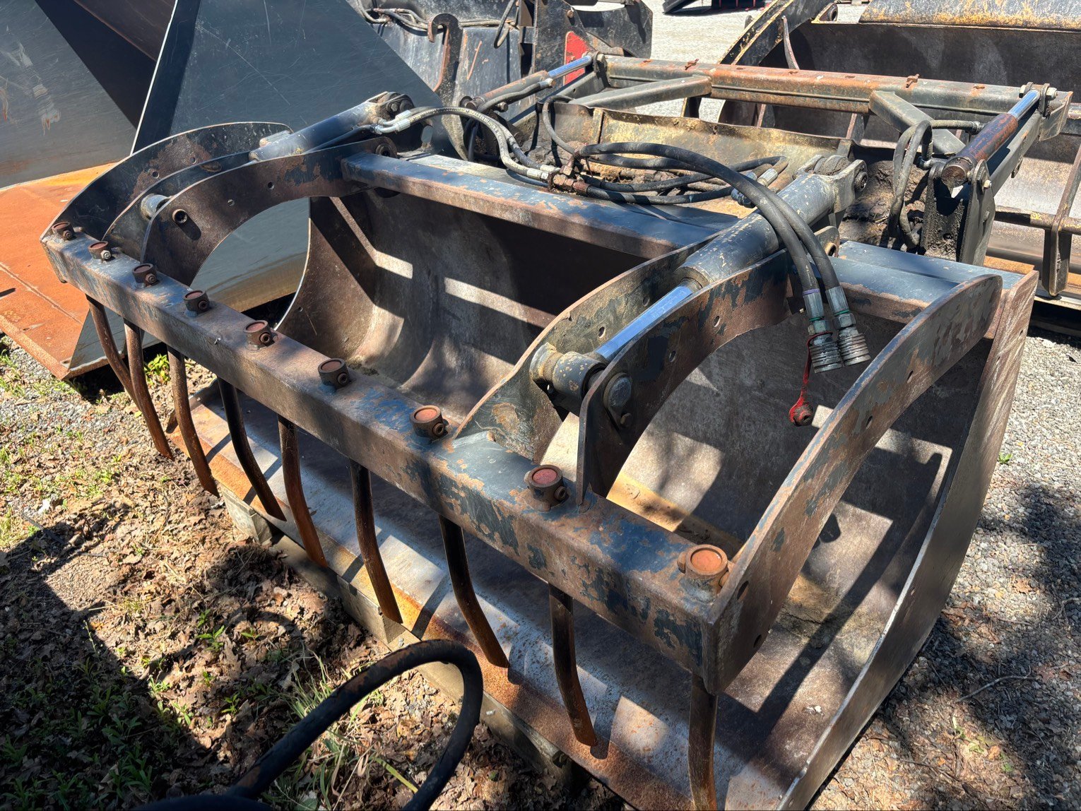 Godet multi-services Mailleux BMS180